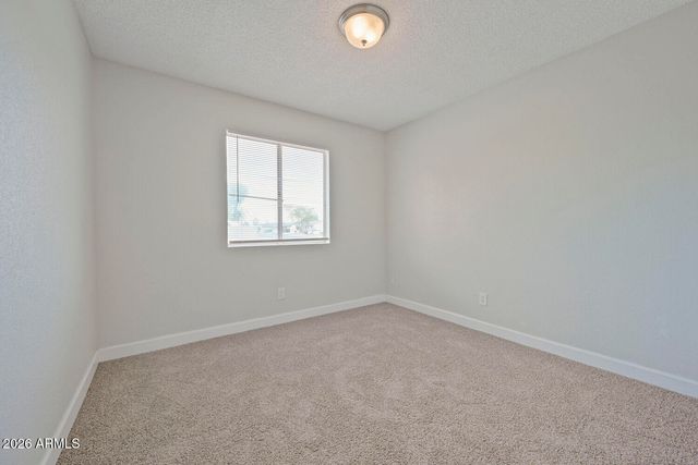 1339 N HILLCREST Circle, Mesa, AZ 85201