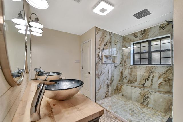 9634 Highway 21 W, North Zulch, TX 77872