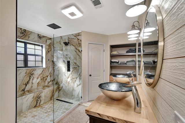 9634 Highway 21 W, North Zulch, TX 77872