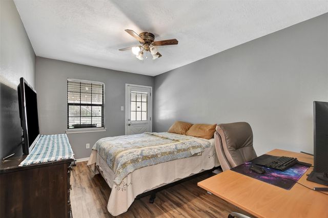 9634 Highway 21 W, North Zulch, TX 77872