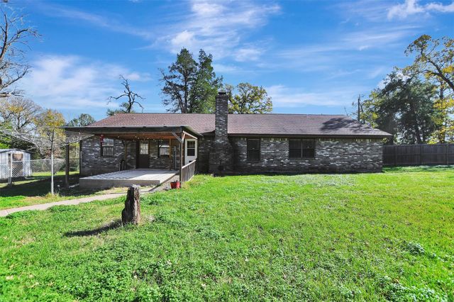 9634 Highway 21 W, North Zulch, TX 77872