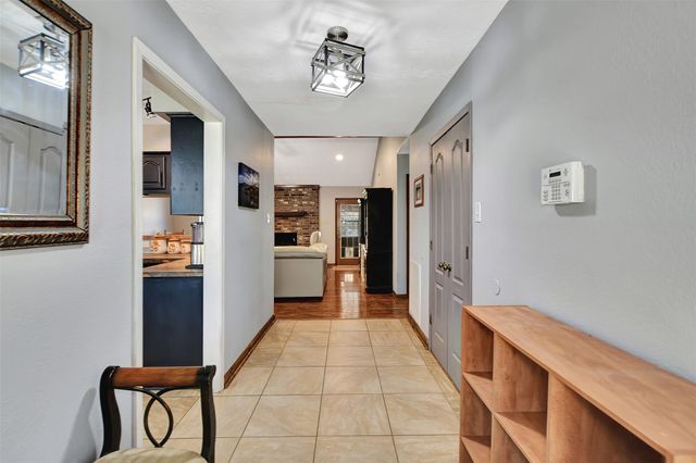 9634 Highway 21 W, North Zulch, TX 77872