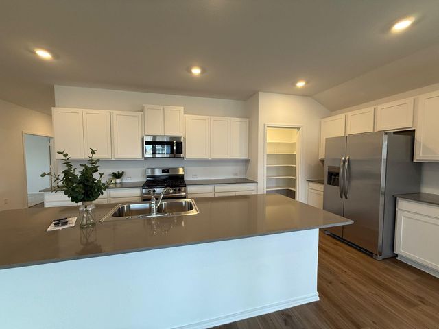 290 Gresham, Kyle, TX 78640