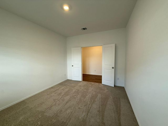 290 Gresham, Kyle, TX 78640