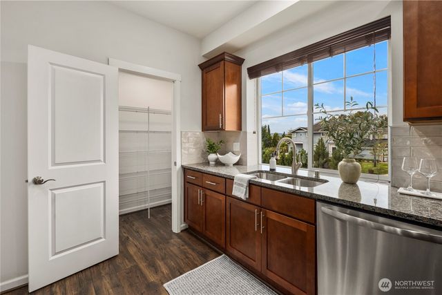 22328 88th Way S #Y105, Kent, WA 98031