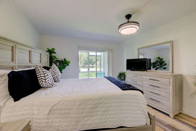 4502 Martinique Way E1, Coconut Creek, FL 33066