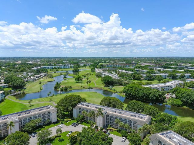4502 Martinique Way E1, Coconut Creek, FL 33066