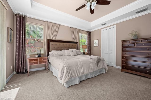 4830 Europa DR, Naples, FL 34105