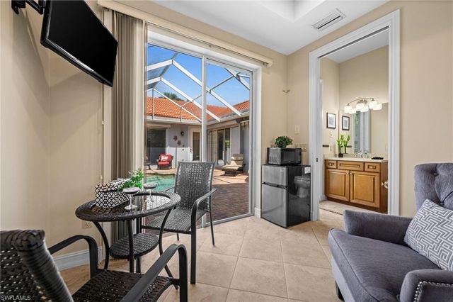 4830 Europa DR, Naples, FL 34105