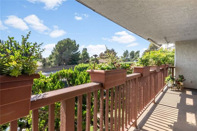 6330 Riviera, Long Beach, CA 90815