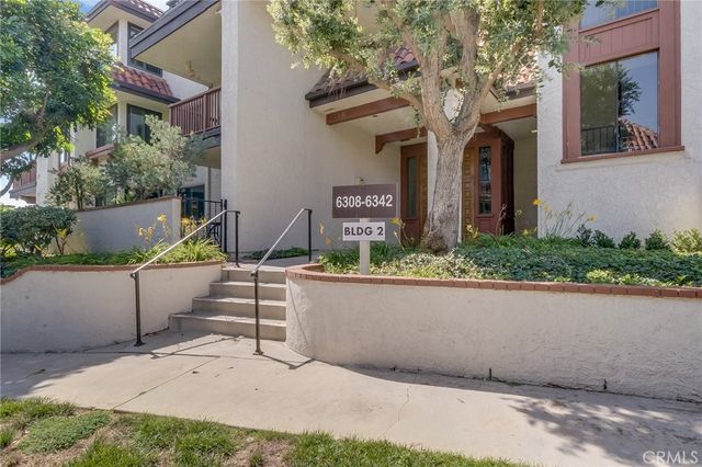 6330 Riviera, Long Beach, CA 90815