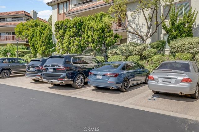 6330 Riviera, Long Beach, CA 90815