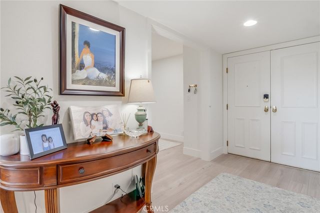 6330 Riviera, Long Beach, CA 90815