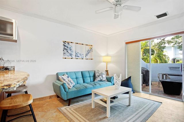 798 Crandon Boulevard 37-C, Key Biscayne, FL 33149
