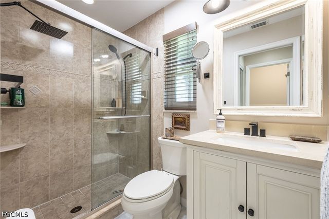 805 SW 52nd ST, Cape Coral, FL 33914
