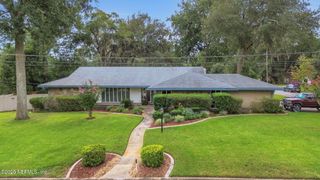 6410 WALTHO Drive, Jacksonville, FL 32277