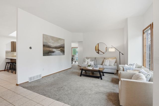 8010 N Stephanie St, Spokane, WA 99208