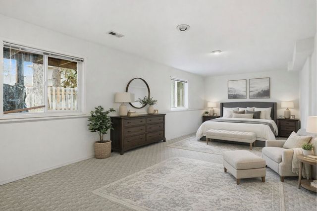 8010 N Stephanie St, Spokane, WA 99208