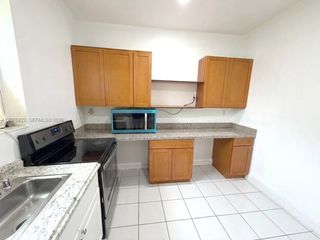 601 NE 180th Street B, Miami, FL 33162