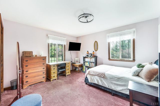 192 Liberty Chapel Road, Appomattox, VA 24522