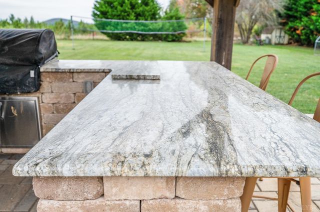 192 Liberty Chapel Road, Appomattox, VA 24522