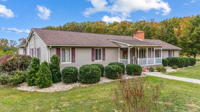 192 Liberty Chapel Road, Appomattox, VA 24522