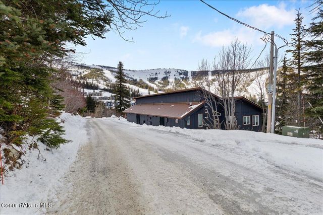 197 Mogul Hill, Unit 6, Sandpoint, ID 83864