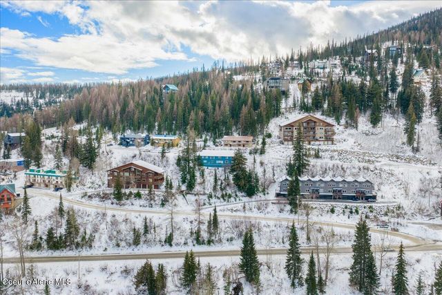 197 Mogul Hill, Unit 6, Sandpoint, ID 83864