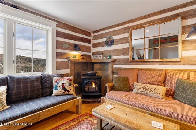 197 Mogul Hill, Unit 6, Sandpoint, ID 83864