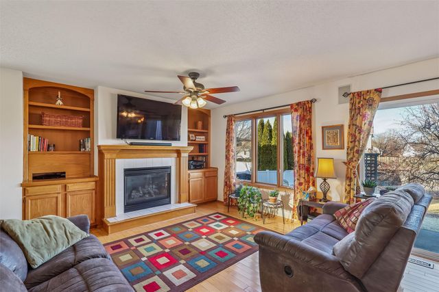 325 Terrace Drive, Waukee, IA 50263