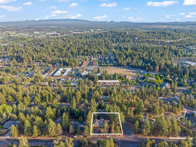 1671 NW Saginaw Avenue, Bend, OR 97703