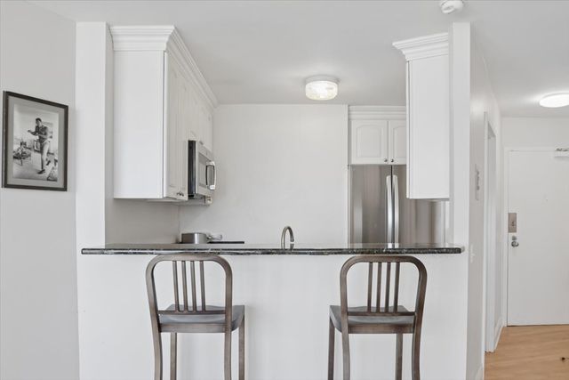 5415 N Sheridan Road 3407, Chicago, IL 60640