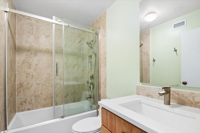 5415 N Sheridan Road 3407, Chicago, IL 60640