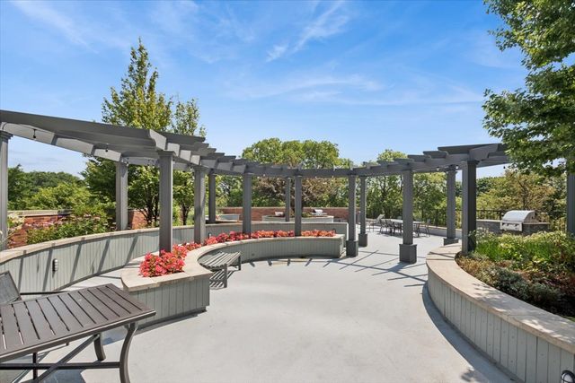 5415 N Sheridan Road 3407, Chicago, IL 60640