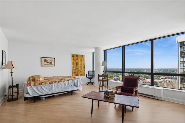 5415 N Sheridan Road 3407, Chicago, IL 60640