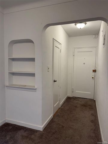 9941 64th Avenue D10, Rego Park, NY 11374