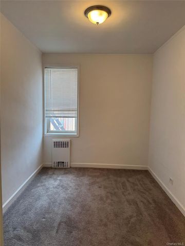 9941 64th Avenue D10, Rego Park, NY 11374