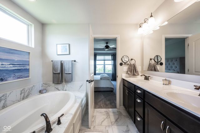 16641 Bingham Drive, Westfield, IN 46074