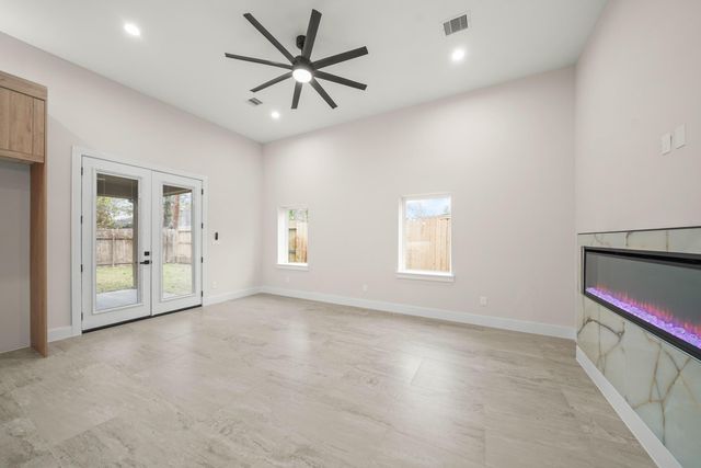 9630 Vilven Lane, Houston, TX 77080