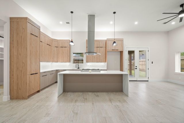 9630 Vilven Lane, Houston, TX 77080