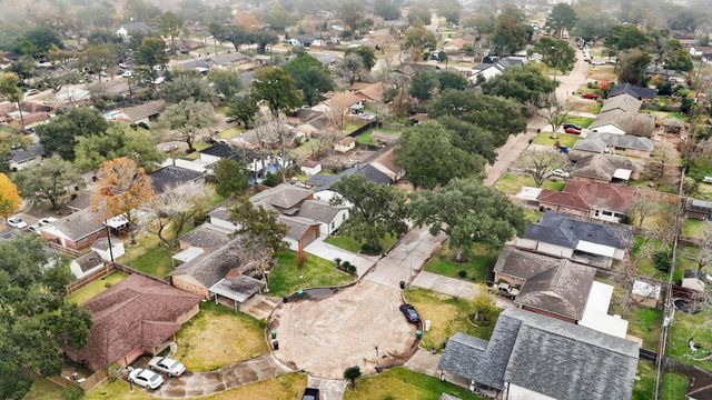 9630 Vilven Lane, Houston, TX 77080