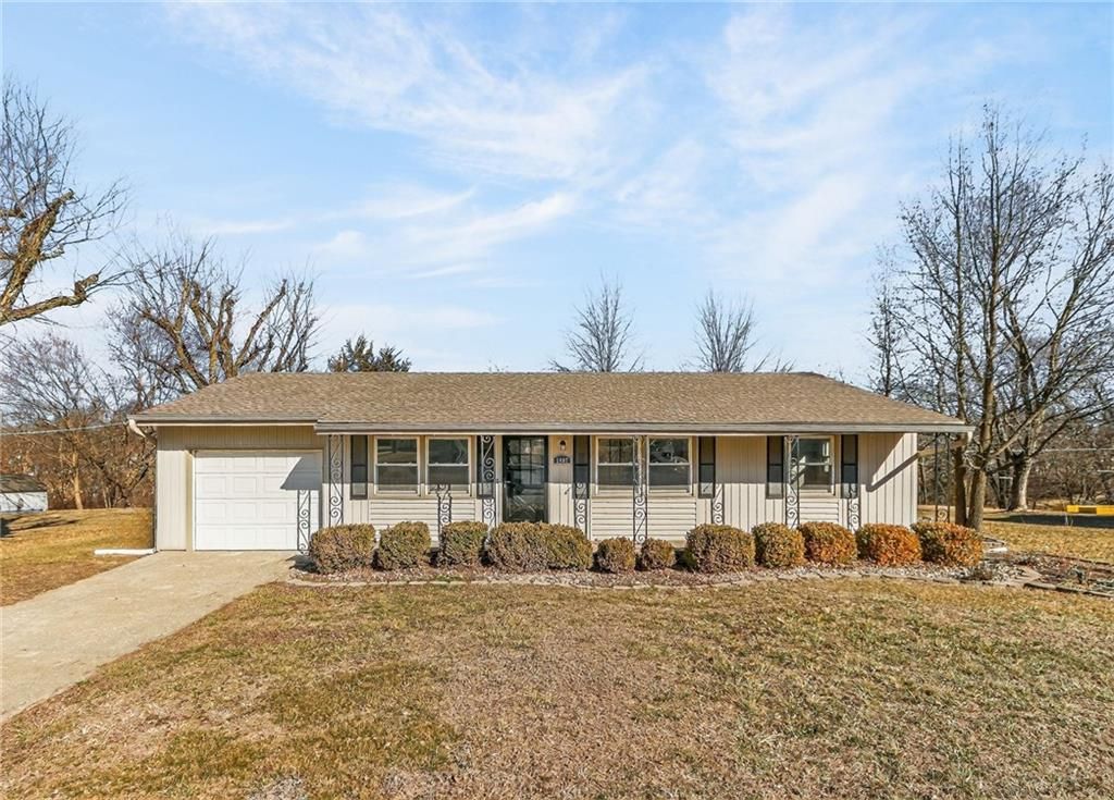 1407 W Main Terrace, Savannah, MO 64485
