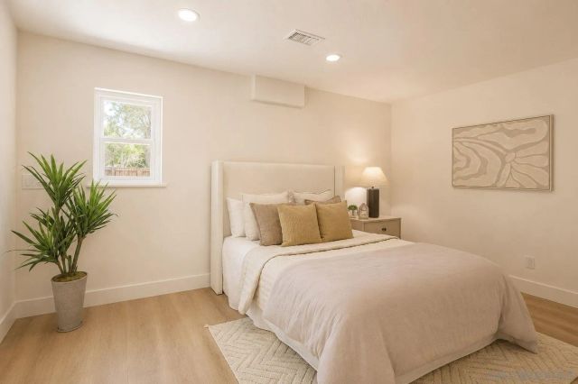 16716 Martincoit Rd, Poway, CA 92064