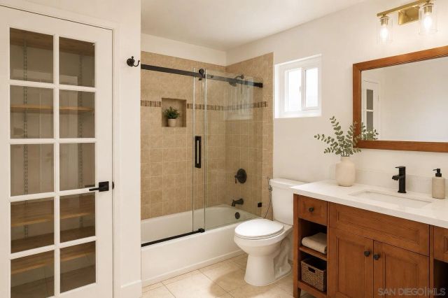 16716 Martincoit Rd, Poway, CA 92064