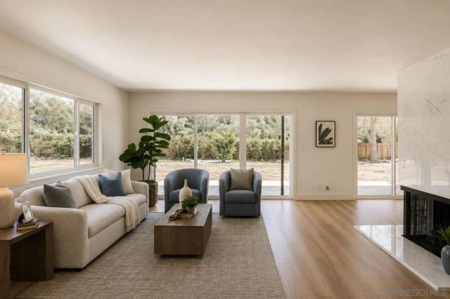 16716 Martincoit Rd, Poway, CA 92064