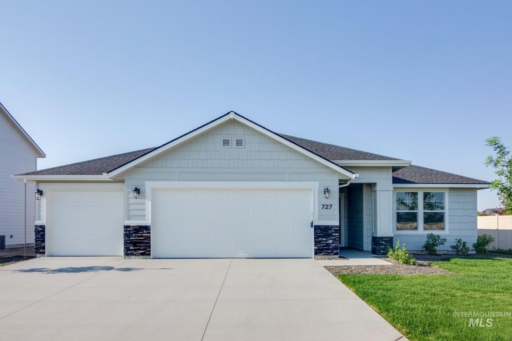 626 W Snowy Owl St, Kuna, ID 83634