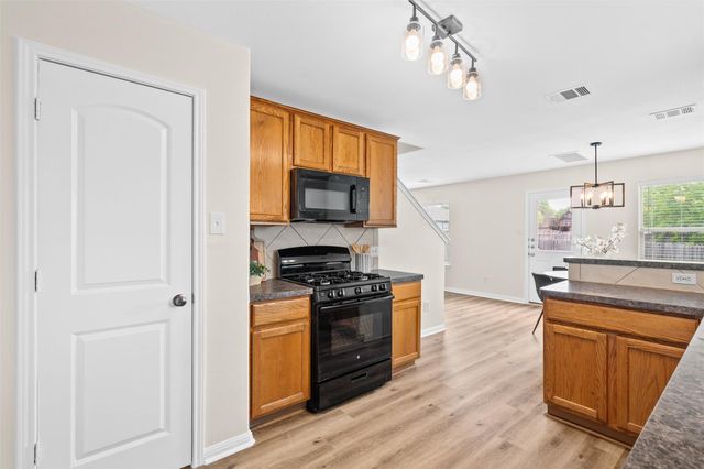 3623 Hawk View ST, Round Rock, TX 78665