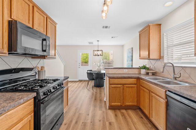 3623 Hawk View ST, Round Rock, TX 78665