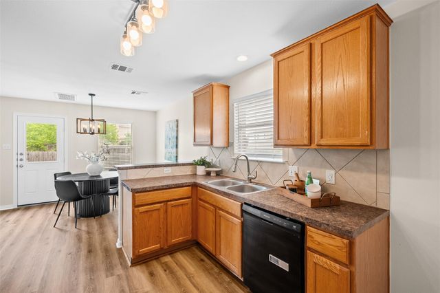 3623 Hawk View ST, Round Rock, TX 78665