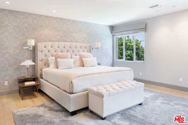 1256 Beverly Green Drive, Beverly Hills, CA 90212